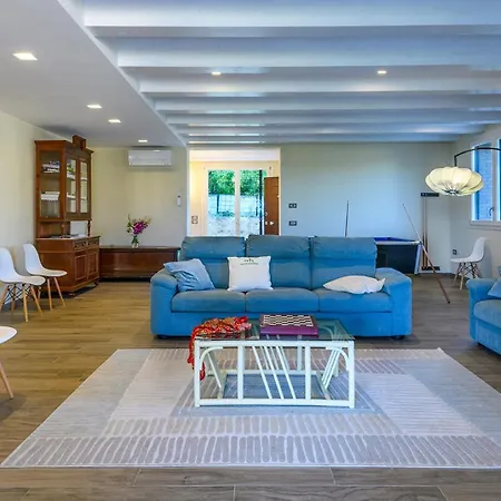 Casale Astralis 13 By Marche וילה *